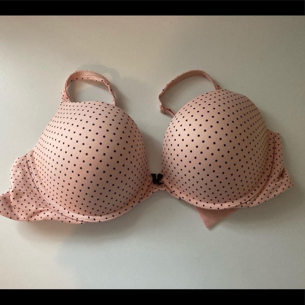 Pink Polka Dot Victoria’s Secret Push Up Bra 34DDD